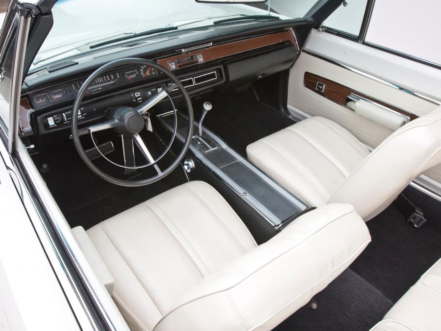  Plymouth GTX Convertible 1968 года  (фото 21 из 24)